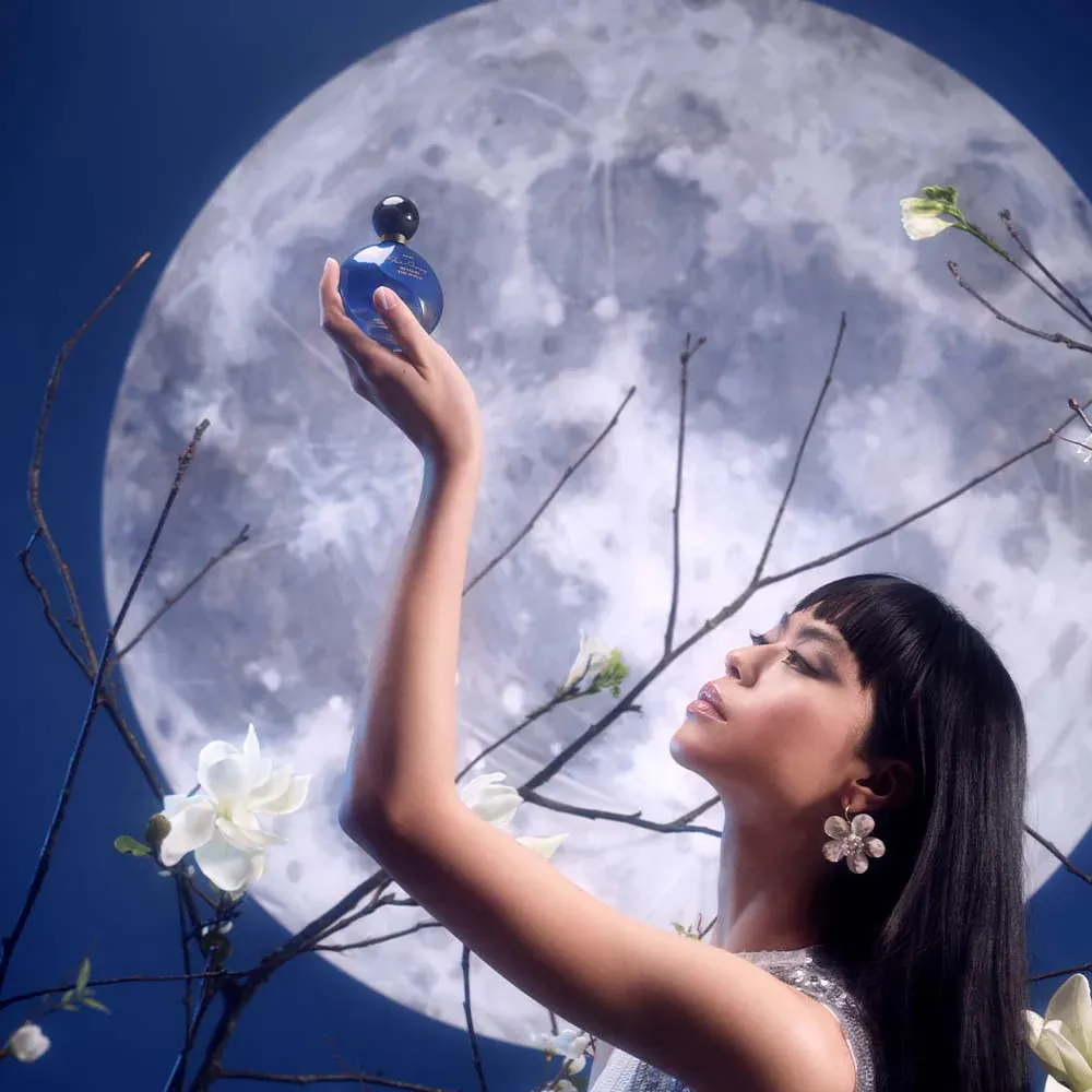 Avon Far Away Beyond the Moon Parfum - 50ml