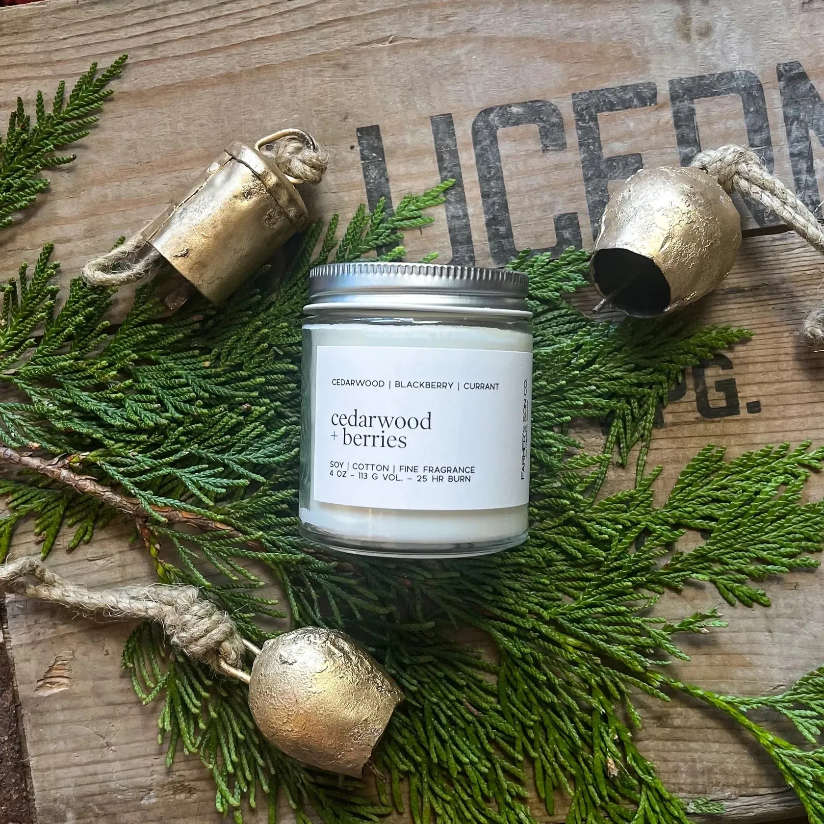 Cedarwood   Berries Candle