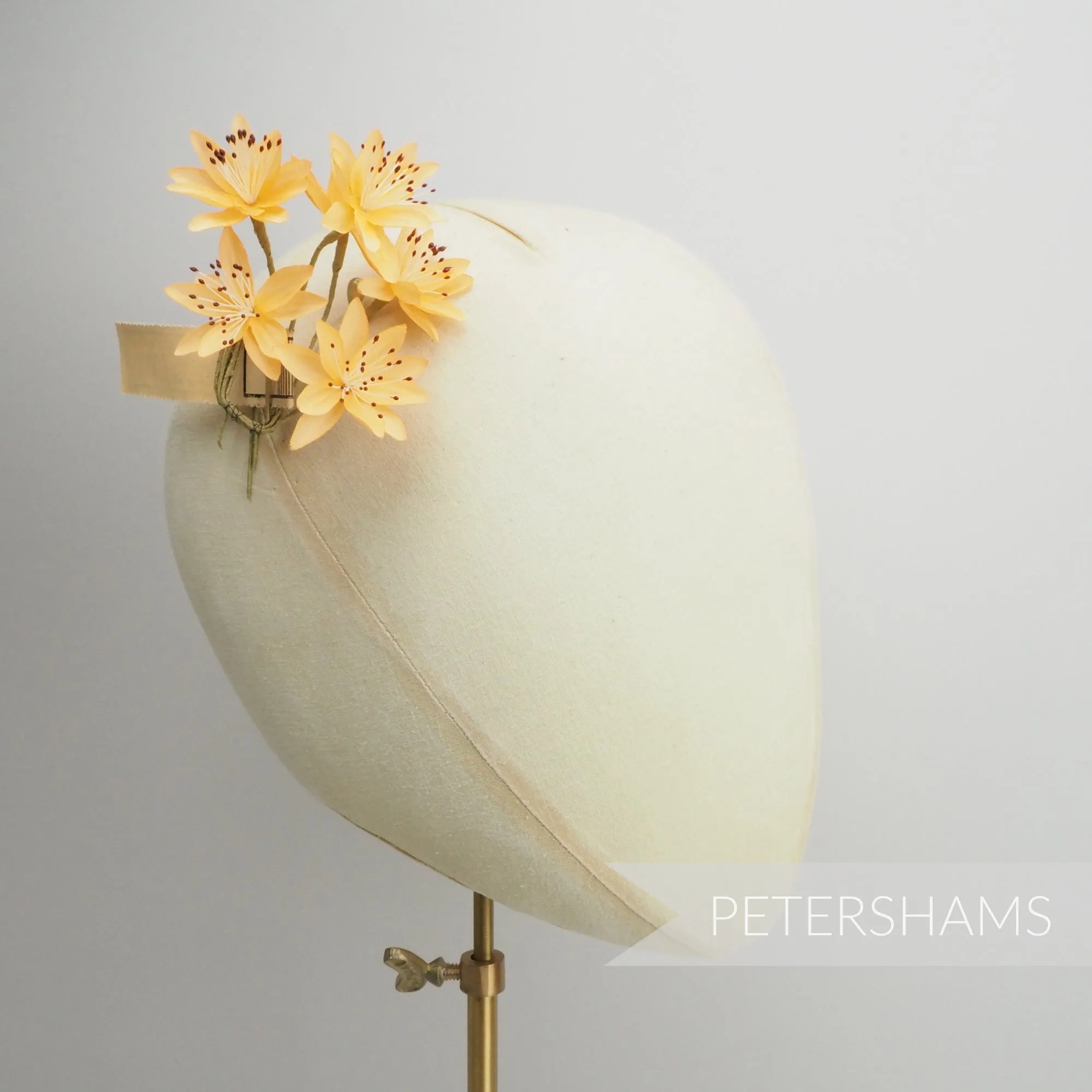 'Isabella' Vintage 1950's German Edelweiss Silk Flower Millinery Hat Mount