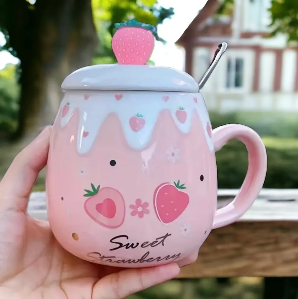Strawberry Desert Mug With Lid & Spoon